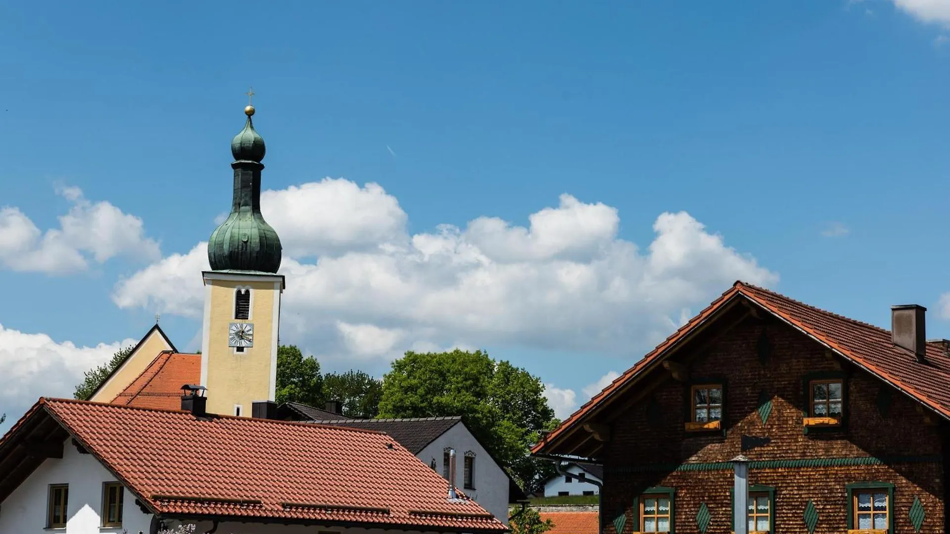 Apartamento 5 Sterne Ferienwohnung Mit 2 Schlafzimmer, 2 Baeder, Badewanne Und Eigener Infrarotsauna Arnbruck